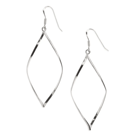 Silver diamond shaped earrings